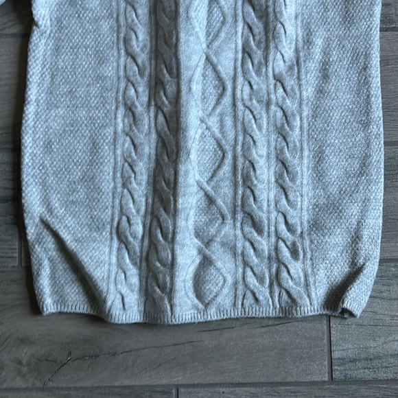 Dynamite cable knit sweater dress - Picture 2 of 5